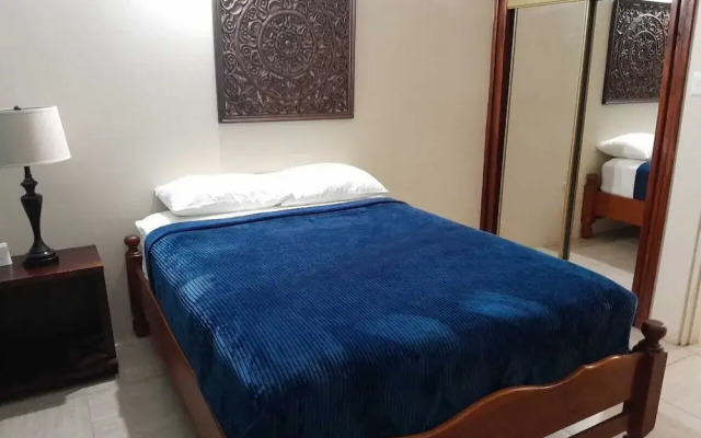 Ella's Park View Townhouse Crown Point