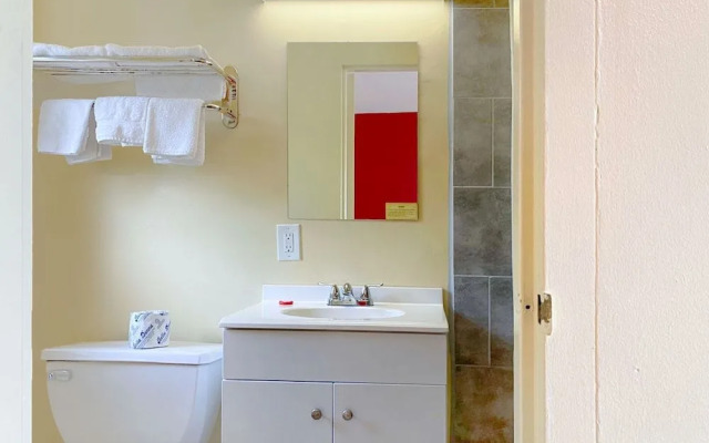 Oyo Hotel North Lima Oh Boardman1