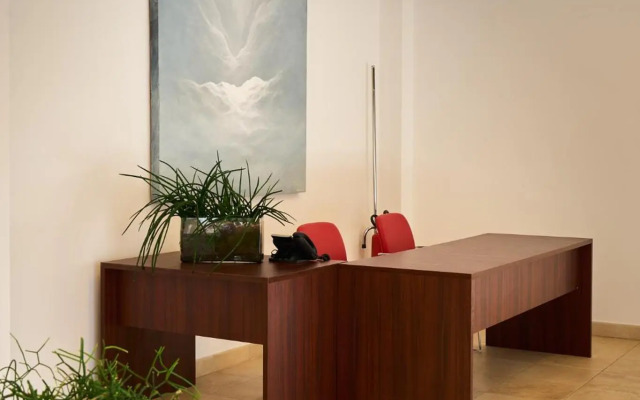 Delfina Palace Hotel