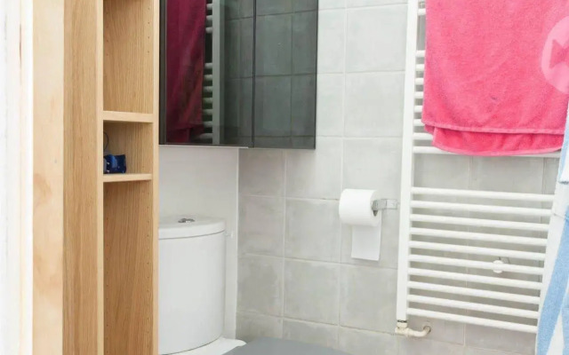 Modern Studio Center of Paris - Smartrenting