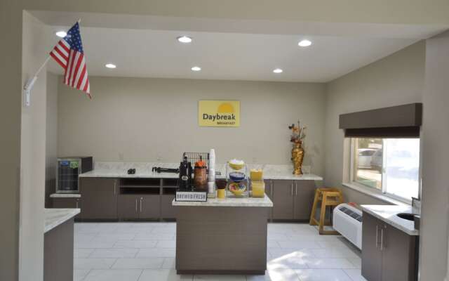 Days Inn & Suites Airport Albuquerque