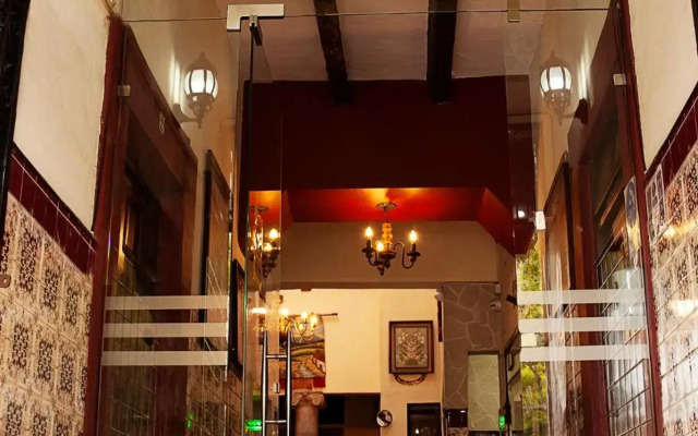 Hotel El Carmen - Morelia