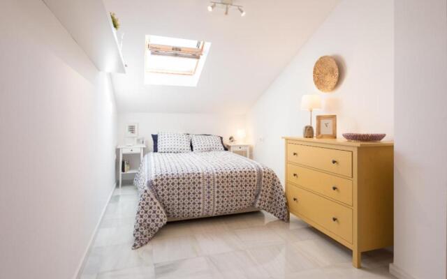 Hygge Apartment Center Near to the beach Free Parking 2R
