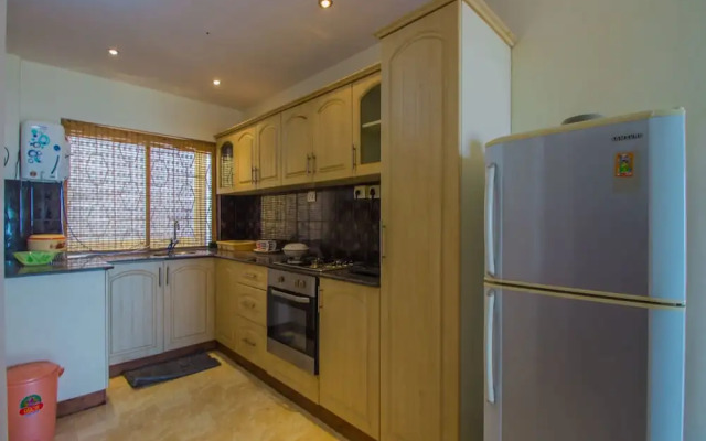 OYO 12867 Home Luxurious 2BHK Near Airport
