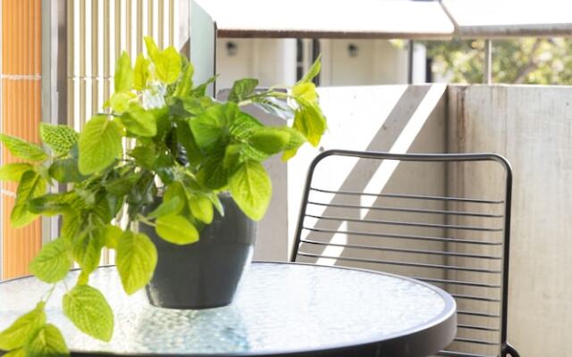 The Surry Apartments by Urban Rest