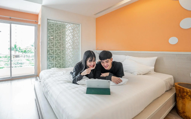 The Tint at Phuket town