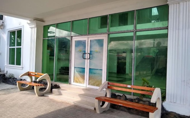 Chakaville Beach Resort