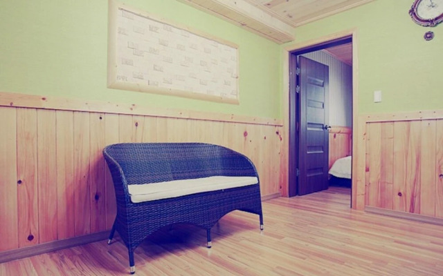 Yongin Road 47 Pension