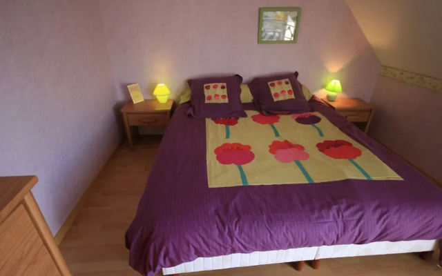 Scenic Villa in Moelan sur mer With Sauna