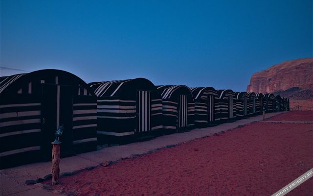 Bedouin habits tours camp