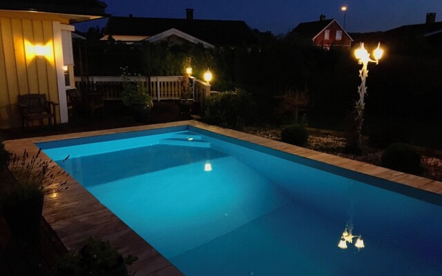 Apartment with access to pool and sauna