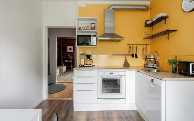 Lovely 1Br Apt. in Calm Neighbourhood