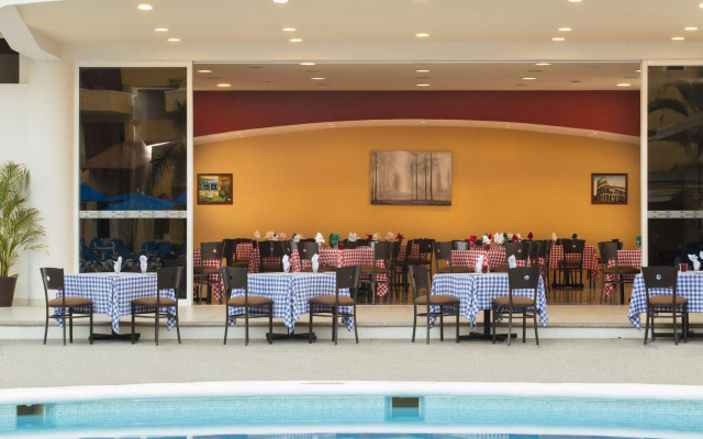 Costa Club Punta Arena Hotel