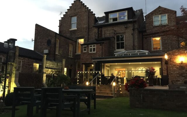 York Priory Guest House