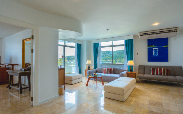 Waterfront Suites Phuket by Centara