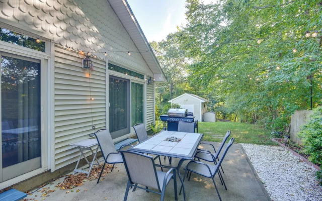 Westerly Vacation Home: Town Beach Access