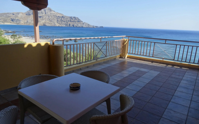 Thalassa House Apartments