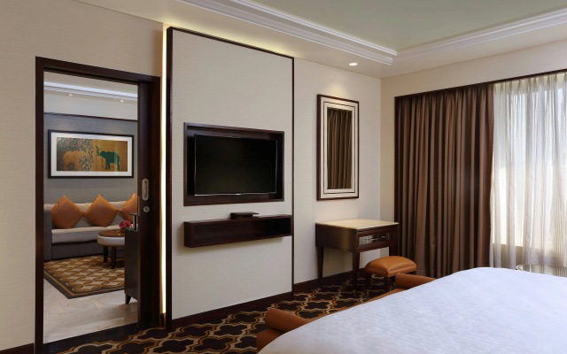 Sheraton Grand Pune Bund Garden Hotel – Guest Rooms – Pune