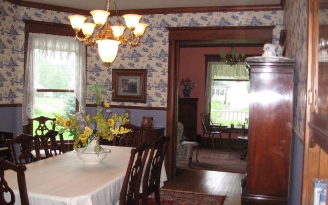 Covington Manor