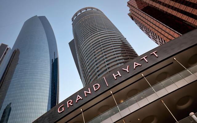 Grand Hyatt Abu Dhabi Hotel And Residences Emirates Pearl