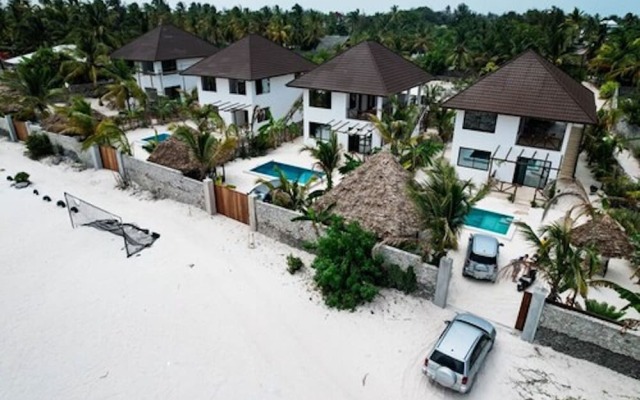 Sand Beach Palm Residence