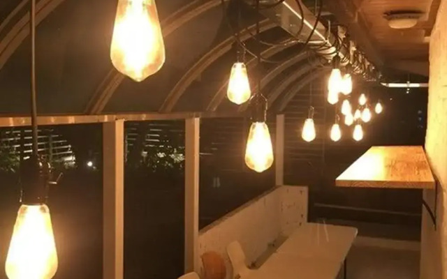 Rooftop Party Guesthouse - Hostel