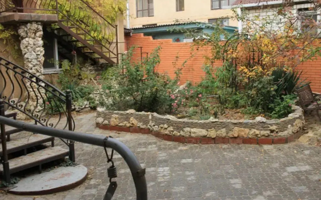 Tikhaya Gavan Mini Hotel