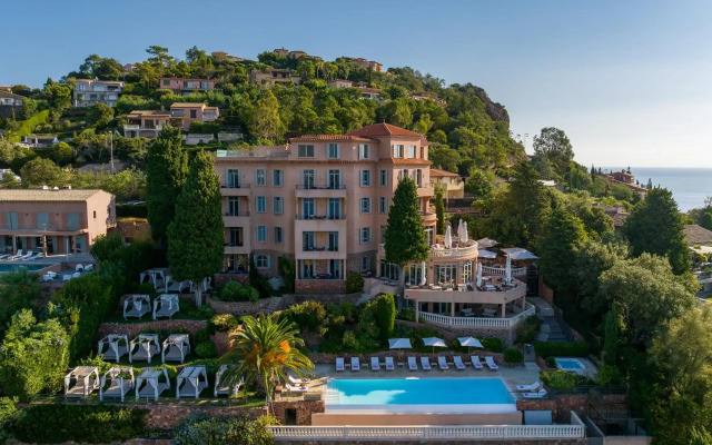 Tiara Yaktsa Cote d’Azur