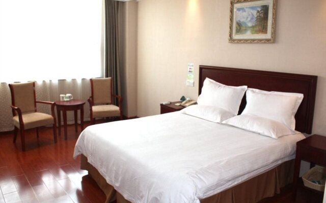 GreenTree Inn Nantong Tongzhou District Pingchao Bus Station Express Hotel