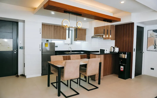 Avida Prime Suite with 3Bededrooms No.35
