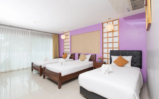 Time Out Hotel Beach Front
