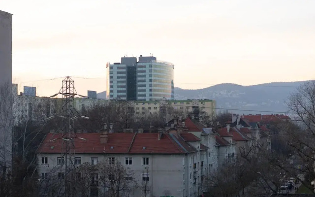 Dagály Apartments by UrbanRent