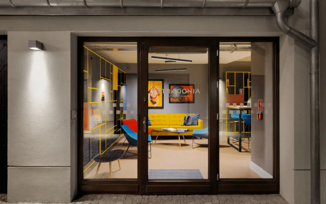 Stradonia Serviced Apartments