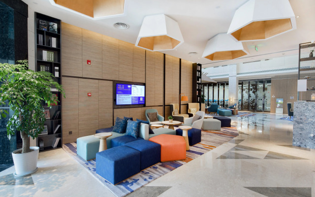 Holiday Inn Express Qidong Downtown