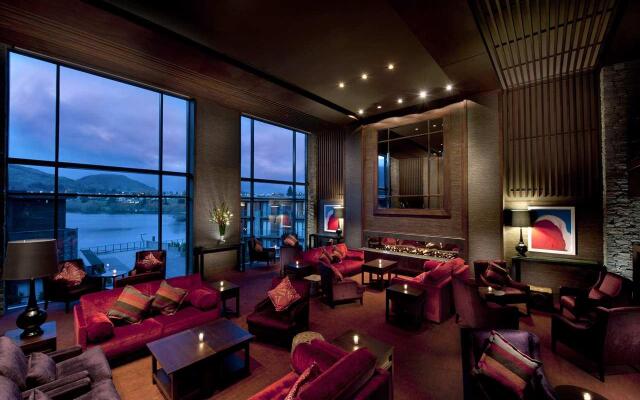 DoubleTree by Hilton Queenstown