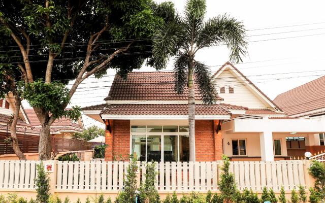 Hansa Paradise Hill Pool Villa