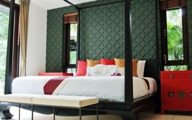 Phuket Ratchamaka Pool Villa
