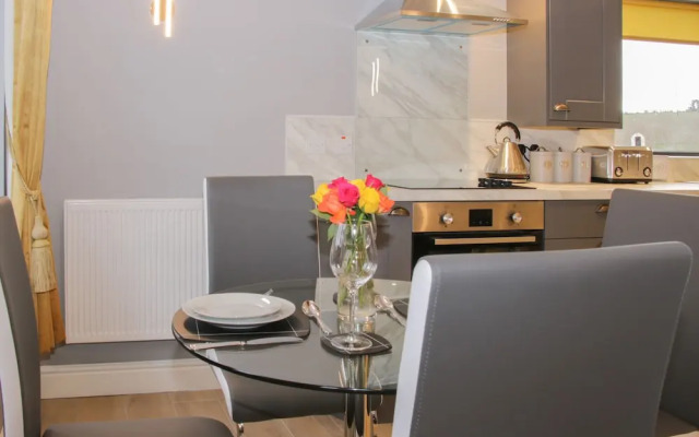 Alders View Coach House