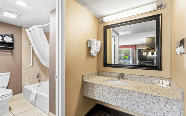 Days Inn by Wyndham Elko