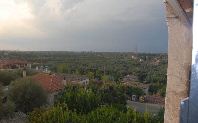 Themisto Hotel