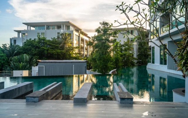 Spacious Studio in Karon With Direct Pool Access
