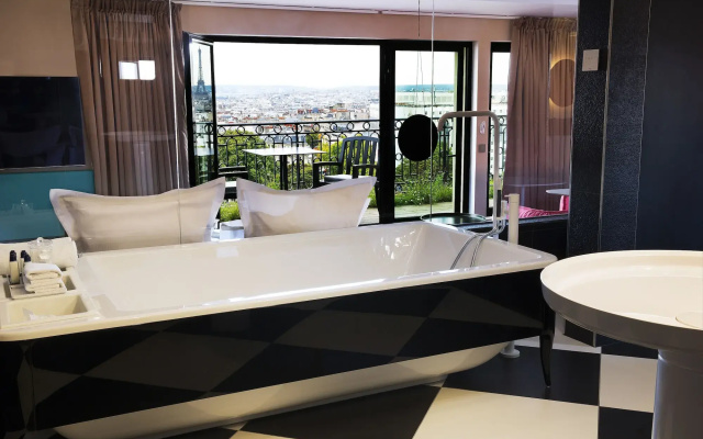 Terrass'' Hotel