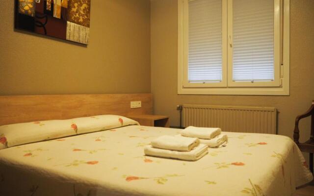 Hostal Acella