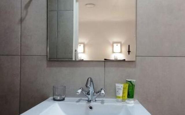 Country Lane Guesthouse