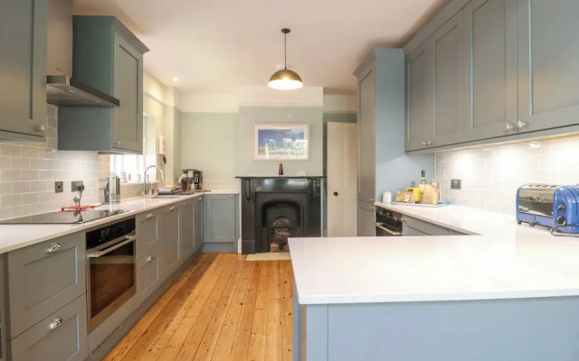 Samphire House