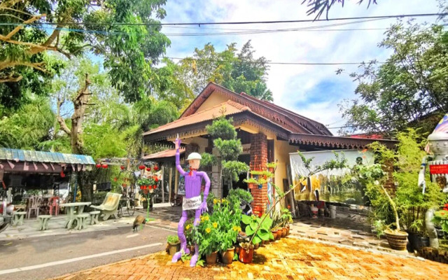 Sabak Awor Resort