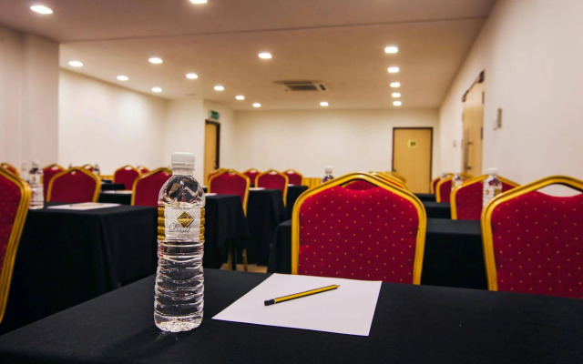 DeHome Boutique Hotel