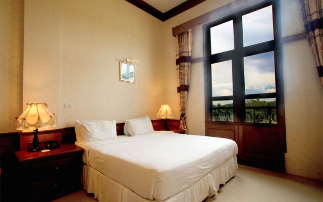 Chateau de Khaoyai Hotel & Resort