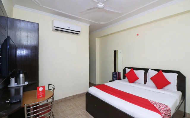 OYO 17422 Sidra Guest House