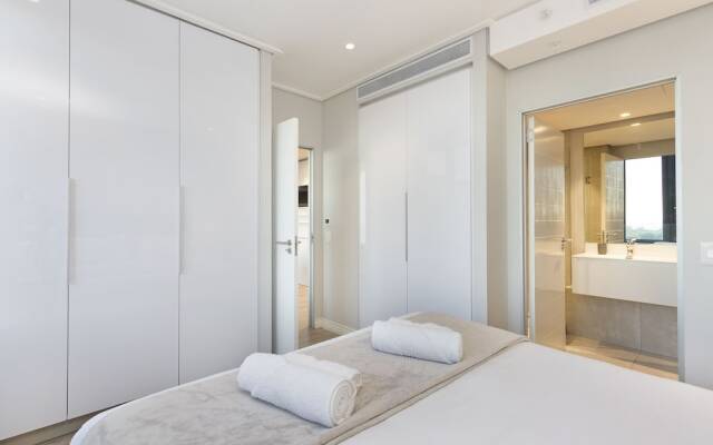 16 On Bree Unit 2117